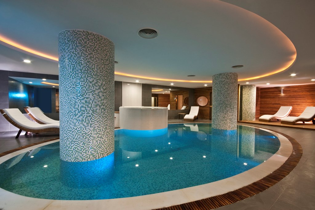 Occidental Pera Istanbul: Pool