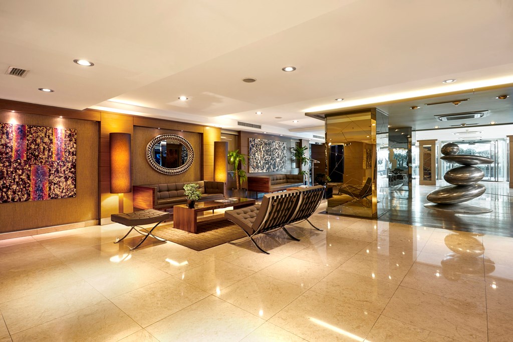 Avantgarde Levent: Lobby