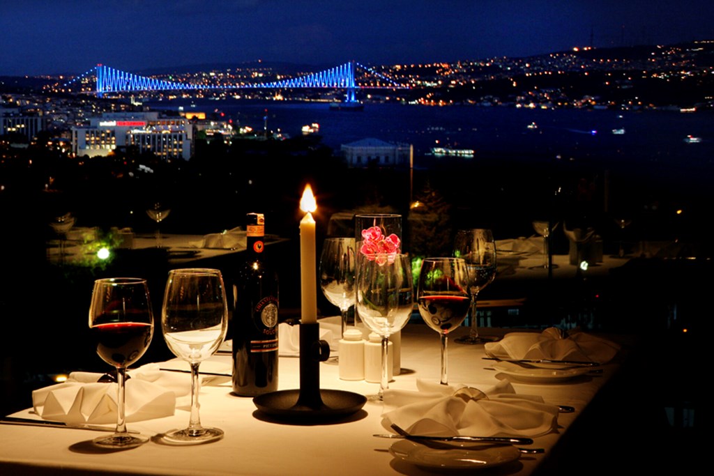 Gezi Hotel Bosphorus: Restaurant