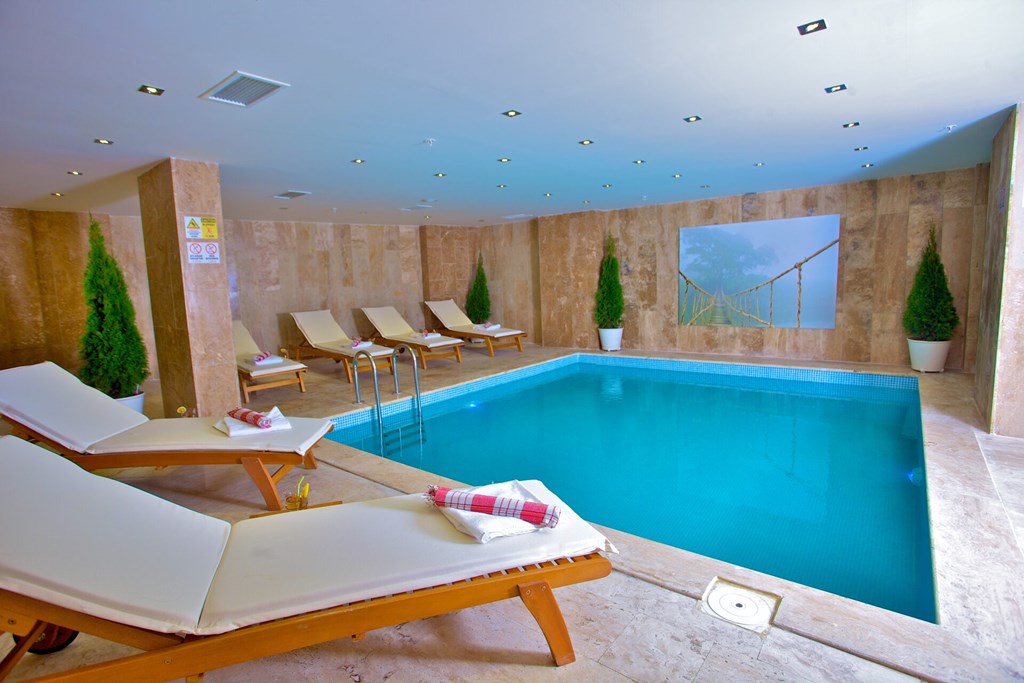 Vizon Hotel Osmanbey: Pool