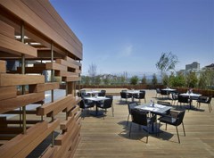 Le Meridien Istanbul Etiler: Terrace - photo 5