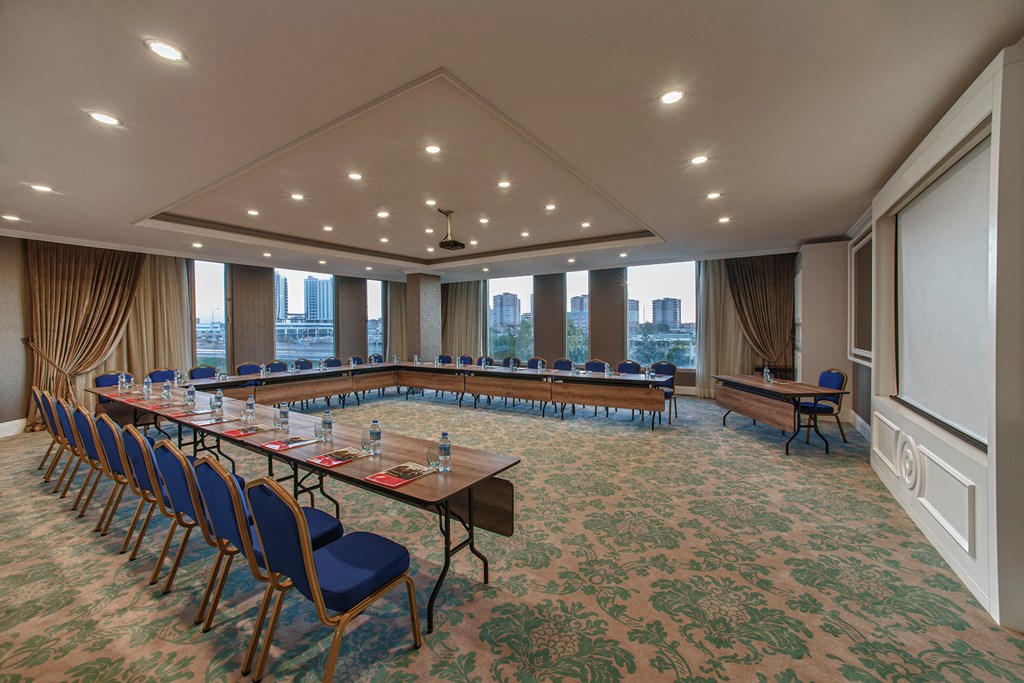 Kaya Istanbul Fair & Convention Hotel: Conferences