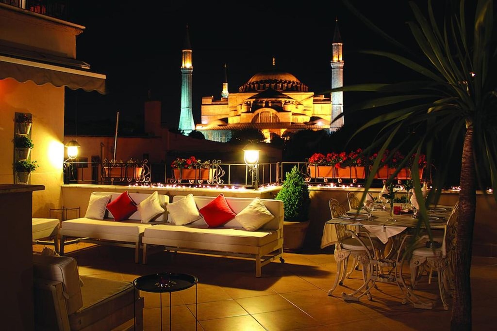 Celal Sultan: Terrace