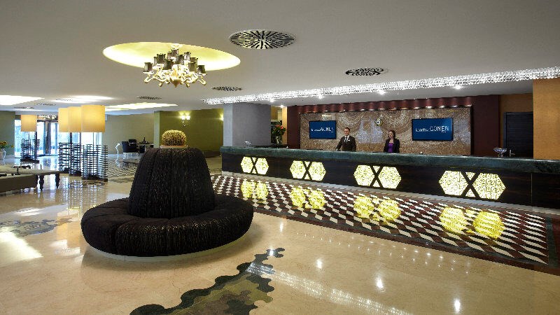 Istanbul Gonen Hotel: Lobby