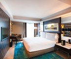 Radisson Blu Hotel Istanbul Pera: Room TRIPLE CITY VIEW