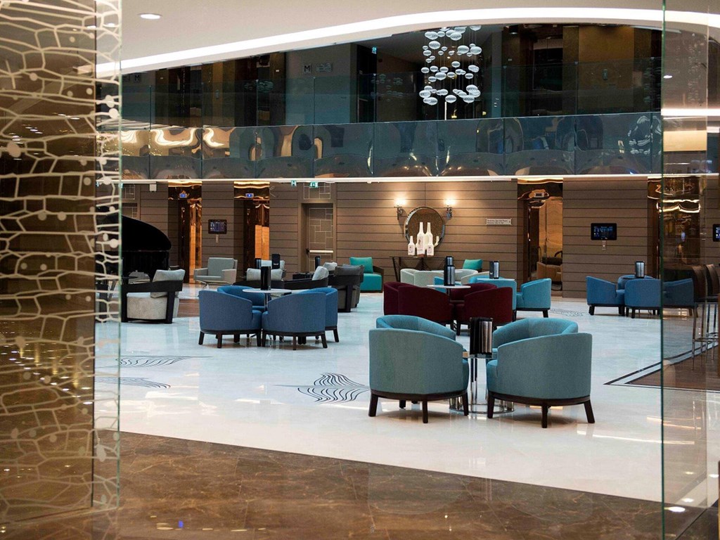 Radisson Blu Hotel Istanbul Sisli: Bar