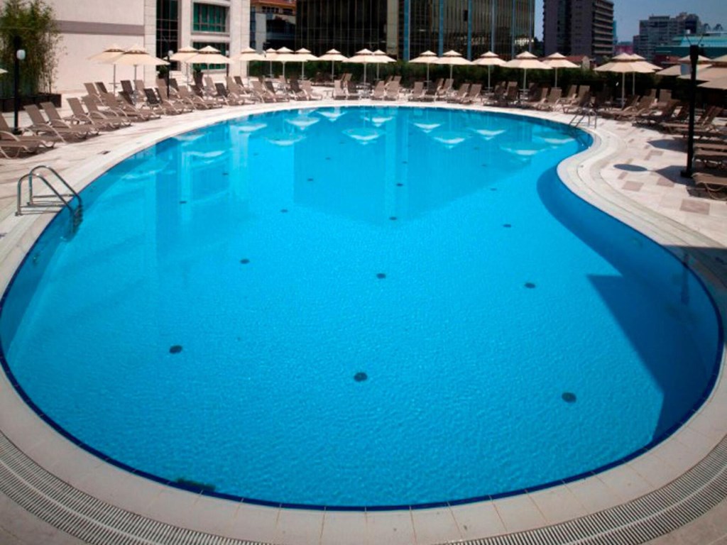 Radisson Blu Hotel Istanbul Sisli: Pool