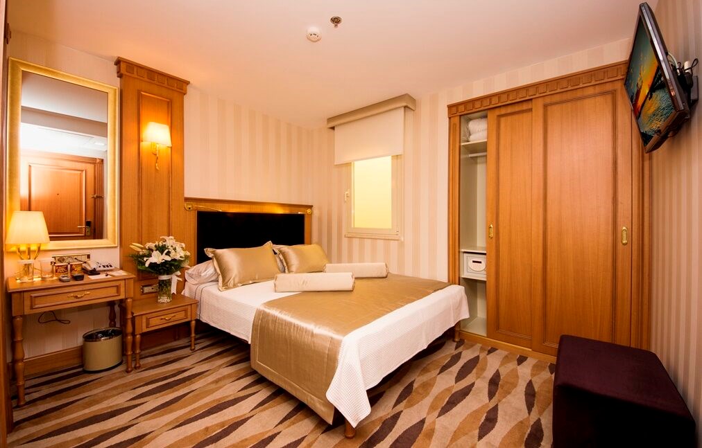Aprilis Hotel: Room SINGLE ECONOMY