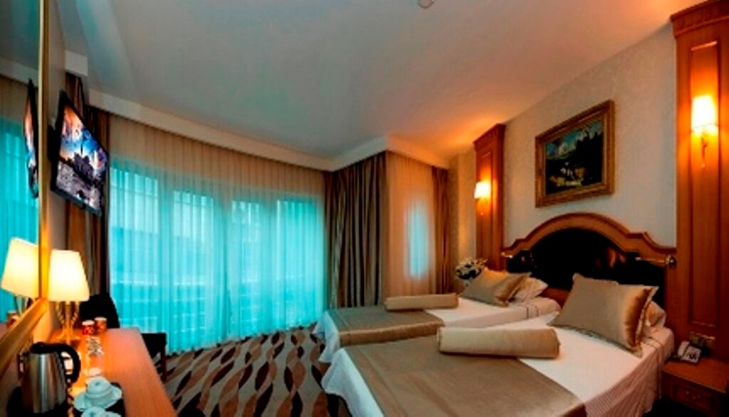 Aprilis Hotel: Room