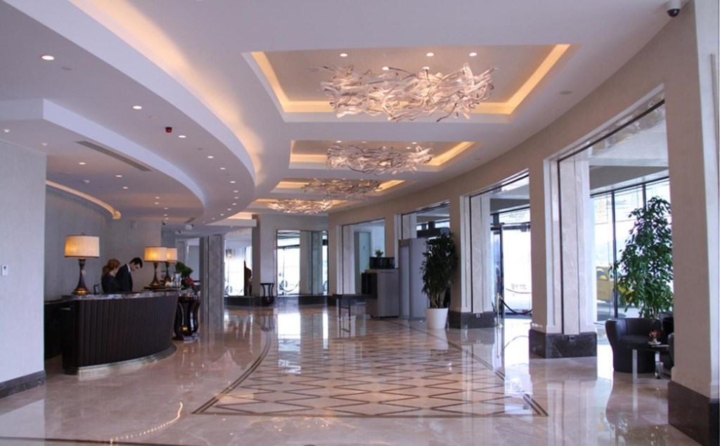 The Grand Tarabya Hotel: Lobby