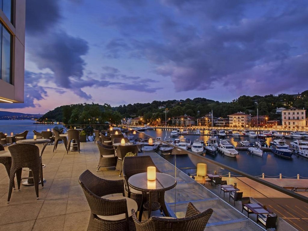 The Grand Tarabya Hotel: Terrace