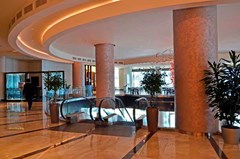 Wyndham Grand Istanbul Europe: Lobby - photo 10