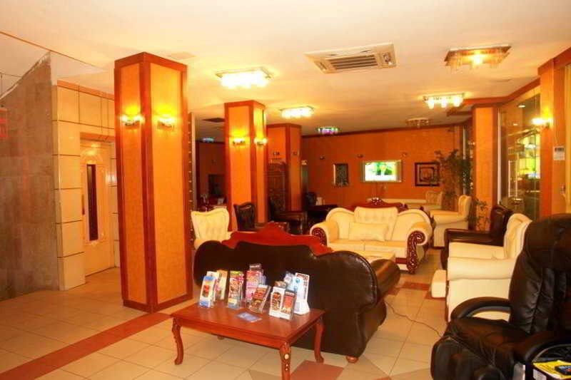 Turvan Hotel: Lobby