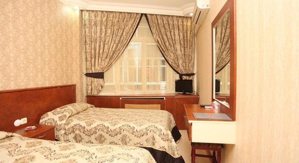 Turvan Hotel: Room TRIPLE STANDARD