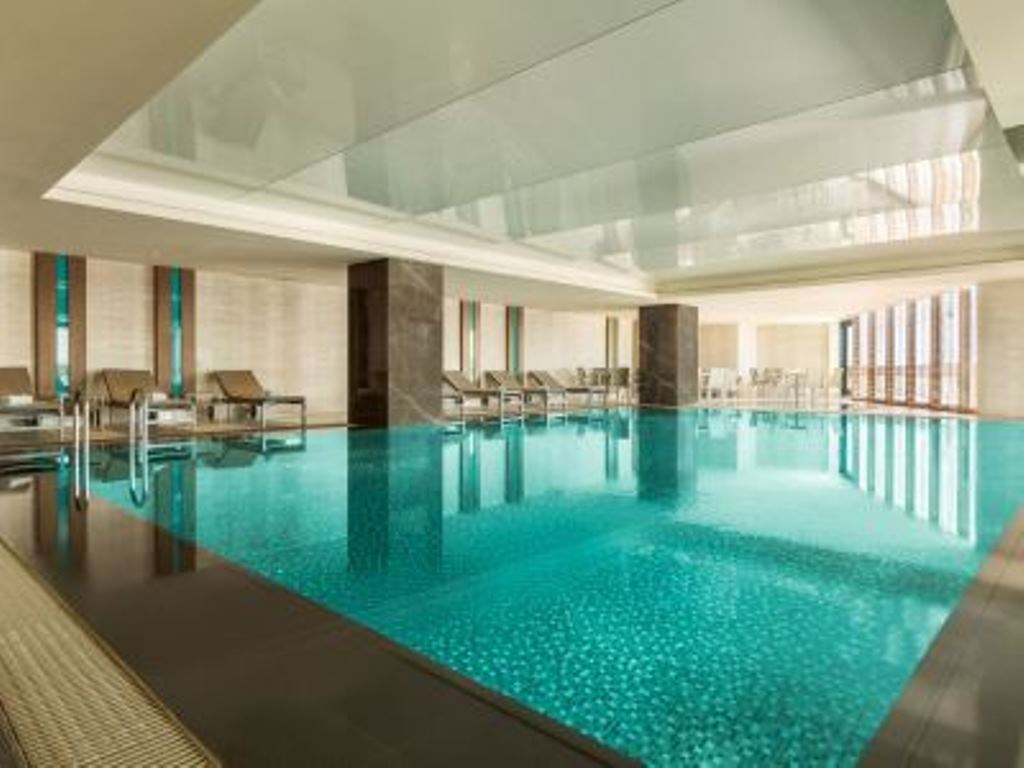 Ramada Plaza Tekstilkent: Pool