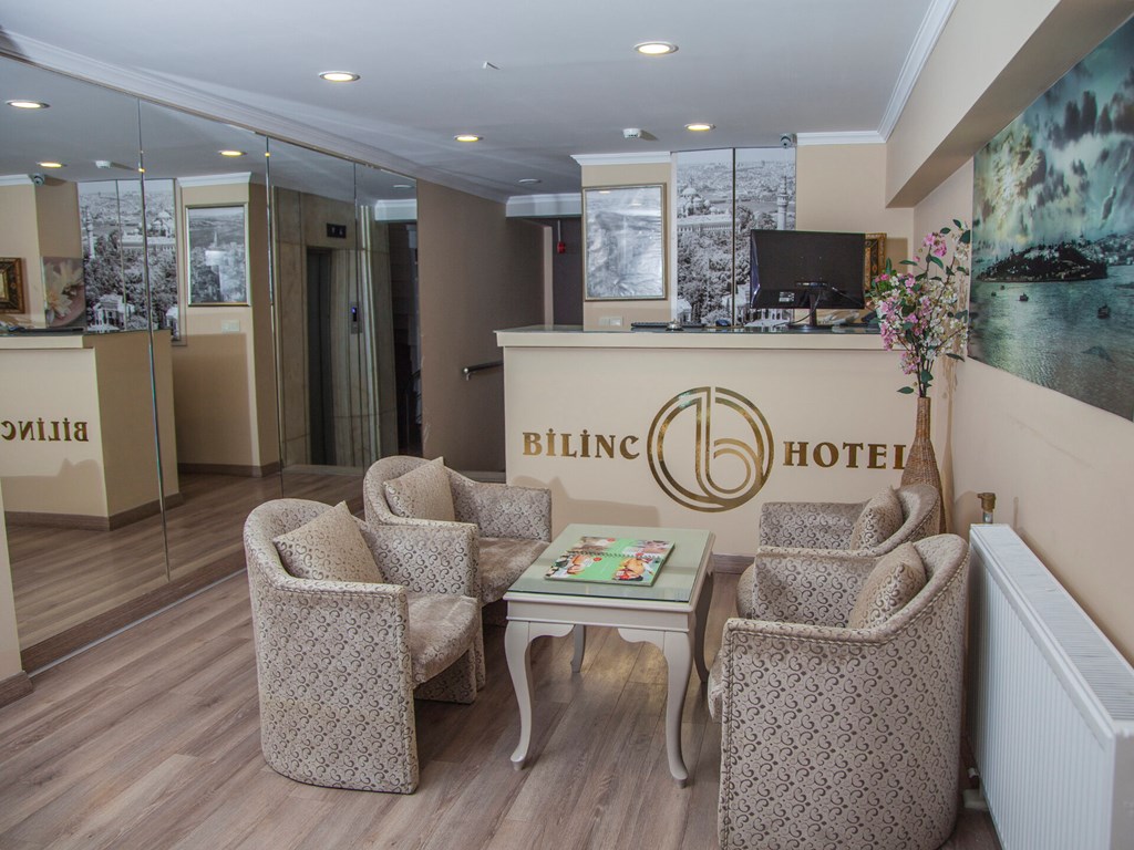 Bilinc Hotel: Lobby