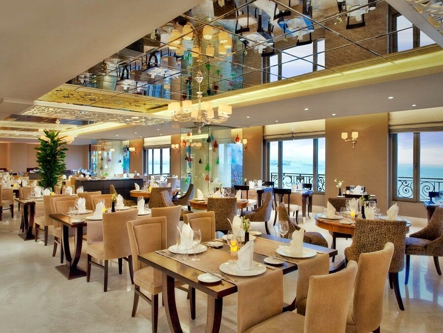 CVK Park Bosphorus Hotel Istanbul: Restaurant