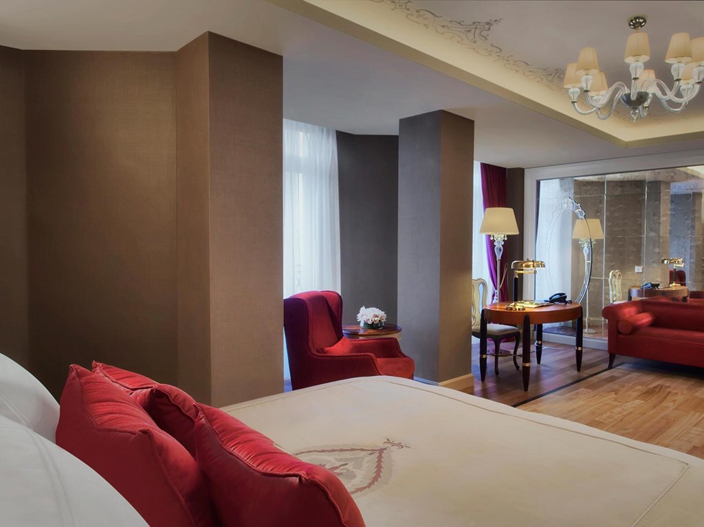 CVK Park Bosphorus Hotel Istanbul: Room SINGLE DELUXE CITY VIEW