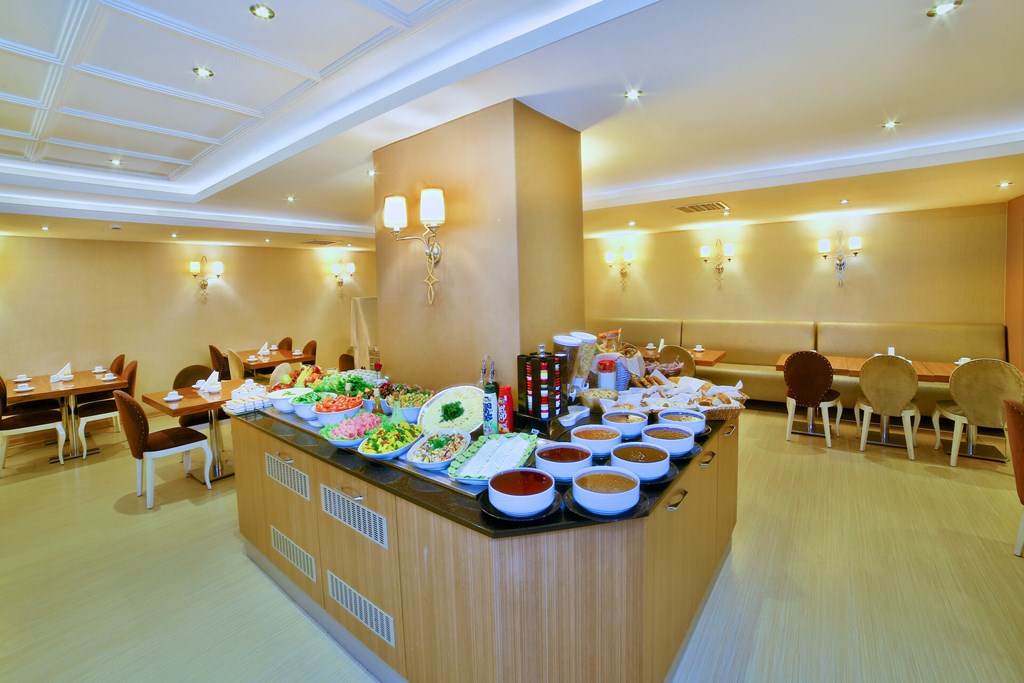 Grand Emin Hotel: Restaurant