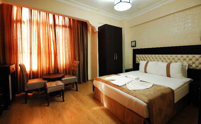 Comfort Hotel Taksim: Room