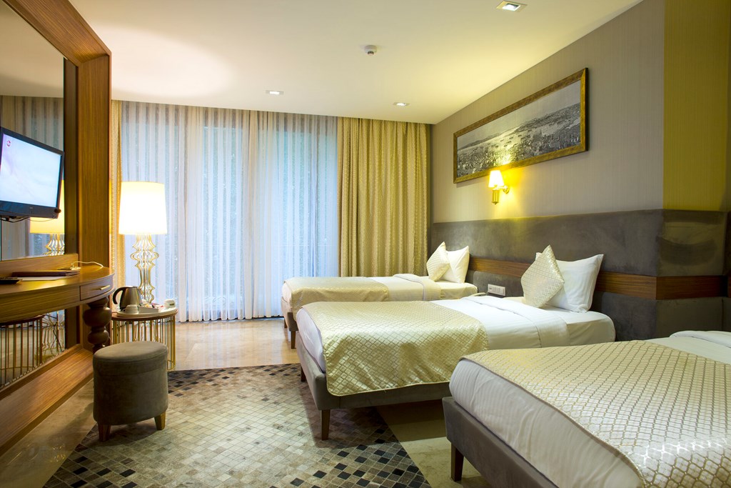 Nowy Efendi Hotel: Room TRIPLE STANDARD