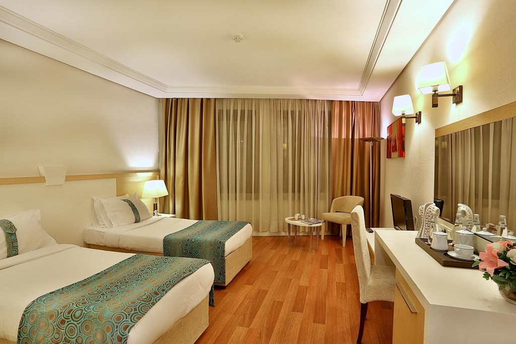 Ortakoy Princess: Room TRIPLE STANDARD