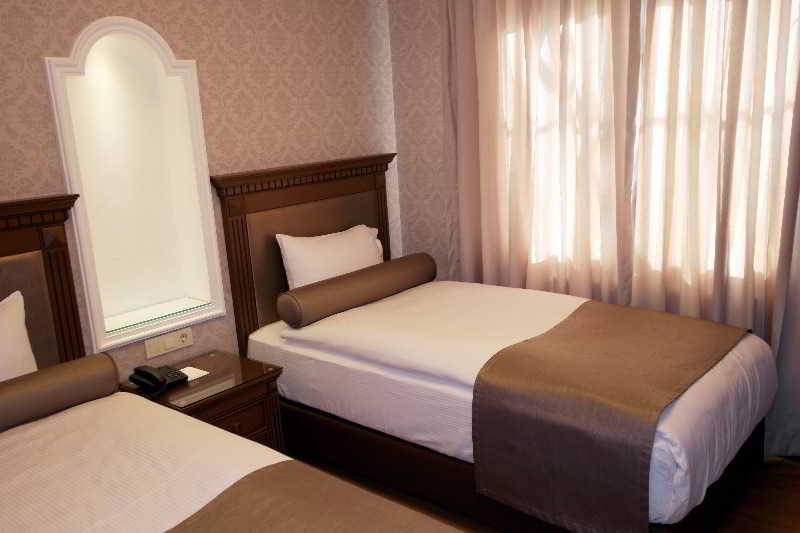 Grand Bazaar Hotel: Room