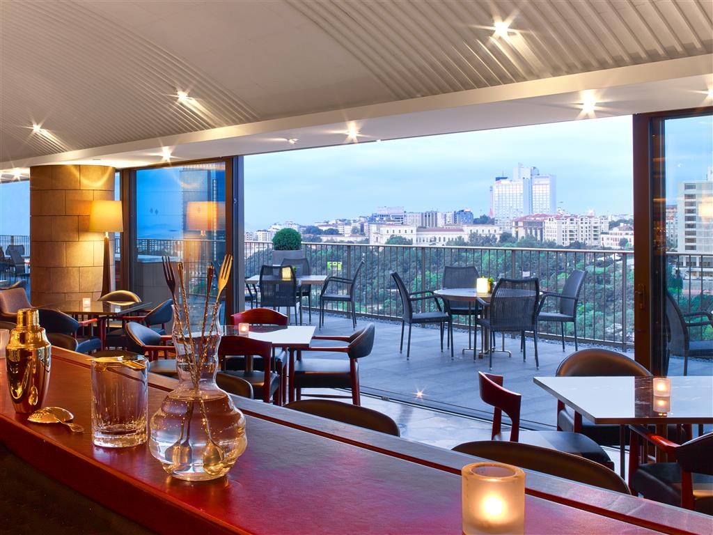 The St. Regis Istanbul: Restaurant