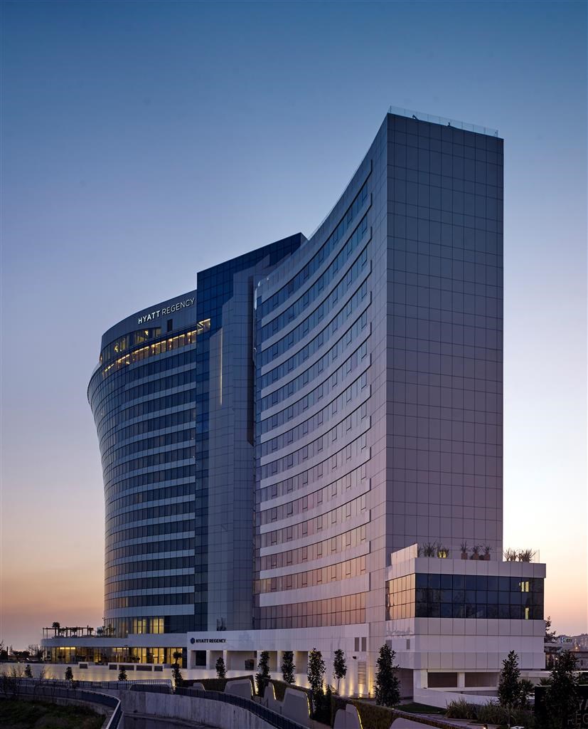 Hyatt Regency Istanbul, Atakoy: General view