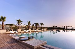 Hyatt Regency Istanbul, Atakoy: Pool - photo 18