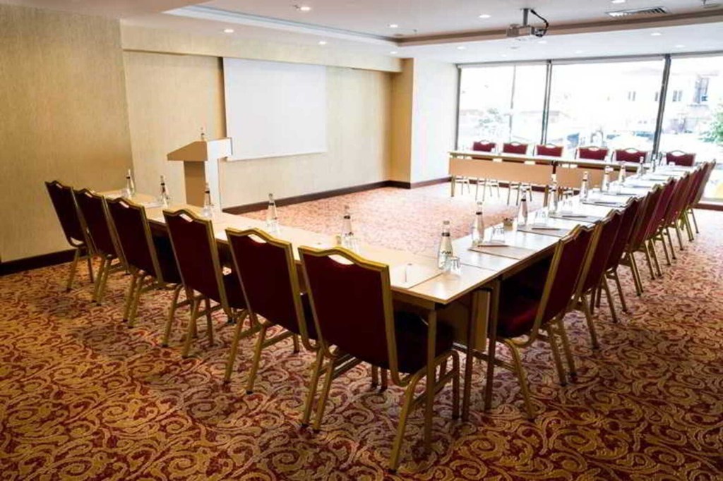 Grand Aras Hotel & Suites: Conferences