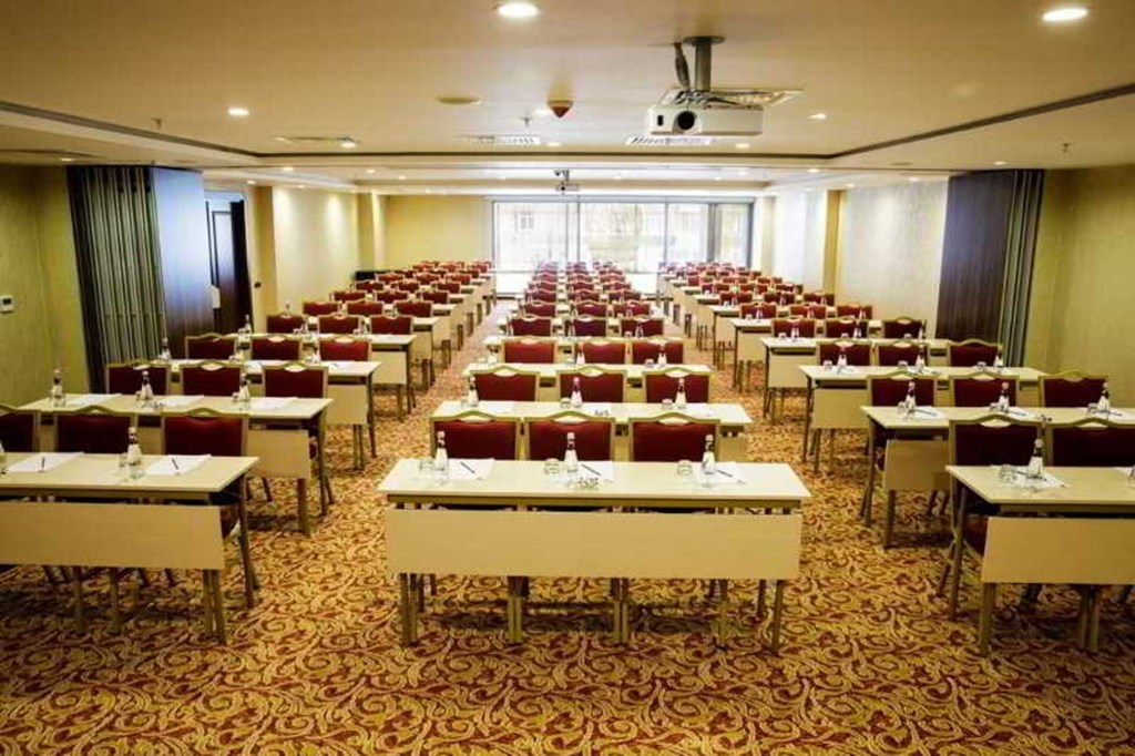 Grand Aras Hotel & Suites: Conferences