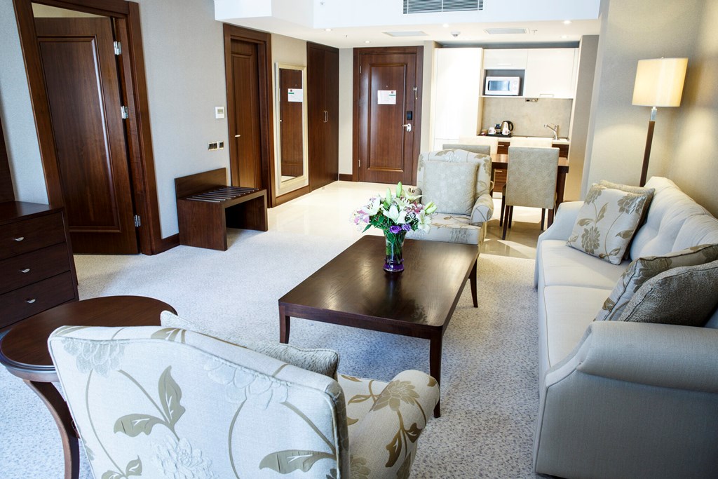 Grand Aras Hotel & Suites: Room SUITE TWO BEDROOMS