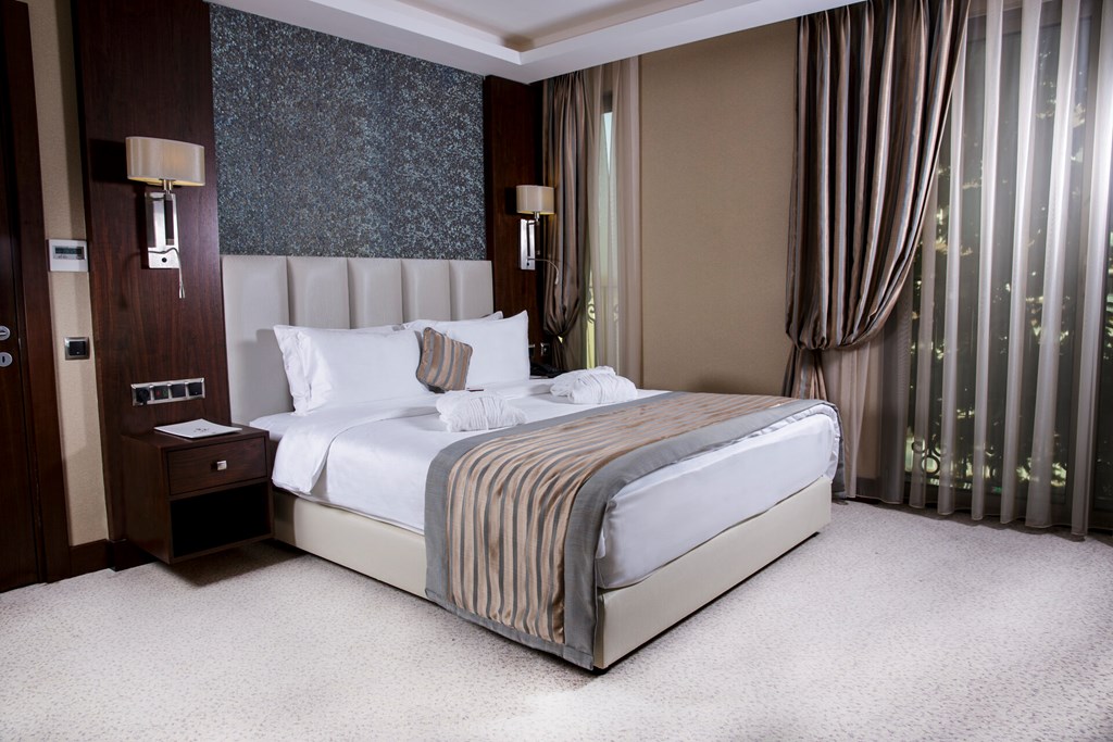 Grand Aras Hotel & Suites: Room SUITE TWO BEDROOMS