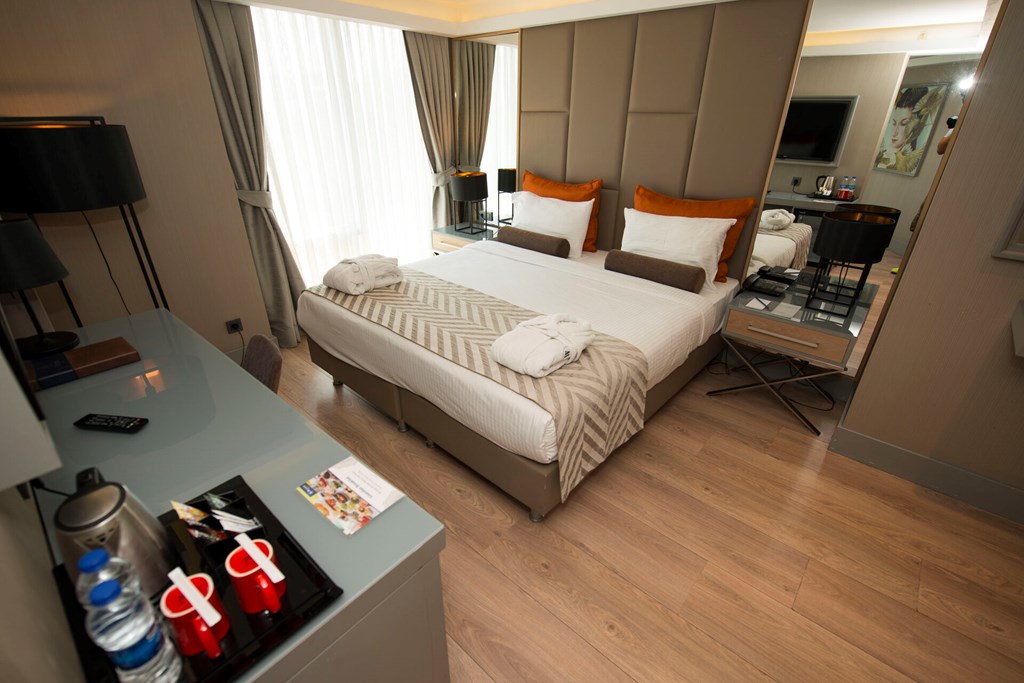 Manesol Oldcity Bosphorus: Room SUITE SEA VIEW