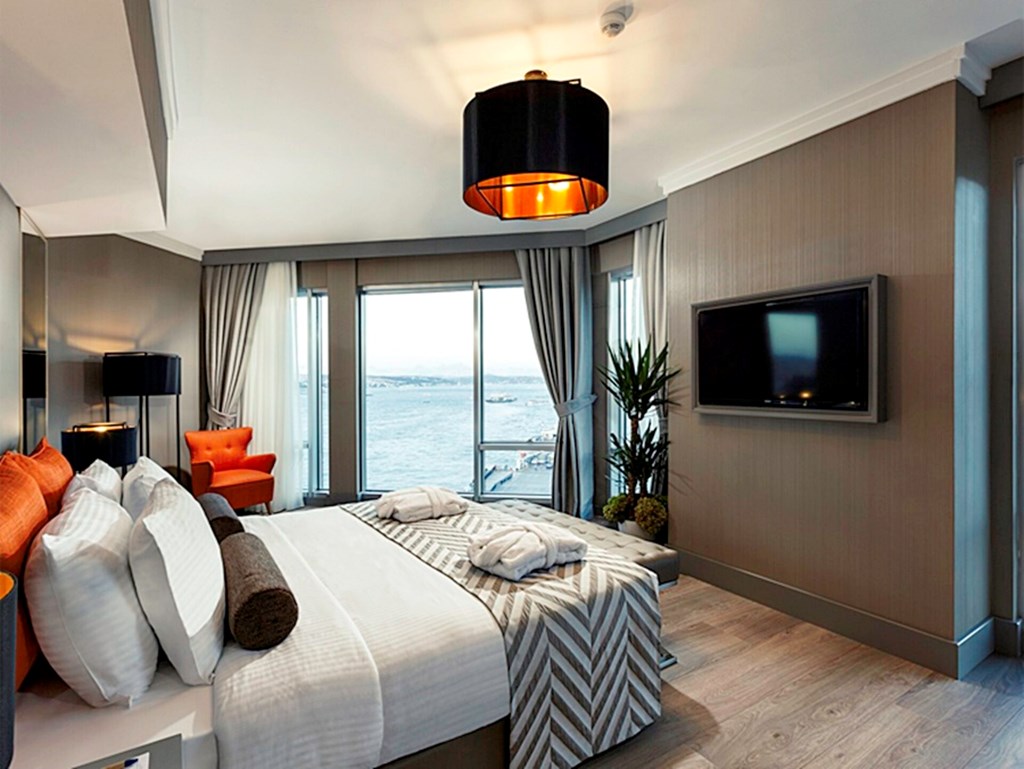 Manesol Oldcity Bosphorus: Room JUNIOR SUITE SEA VIEW