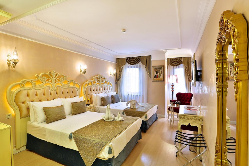 Edibe Sultan Hotel: Room TRIPLE STANDARD