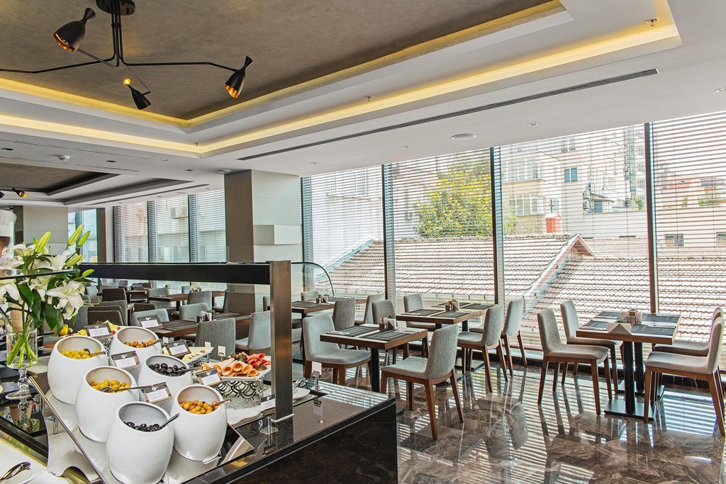 Arts Hotel Istanbul Bosphorus: Restaurant