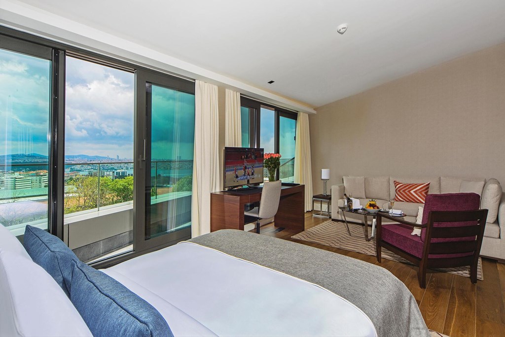 Arts Hotel Istanbul Bosphorus: Room FAMILY ROOM WITH VIEWS
