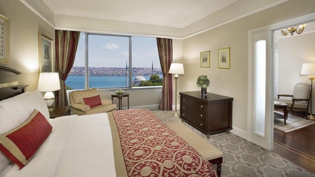 The Ritz Carlton Istanbul: Room SUITE WITH VIEWS