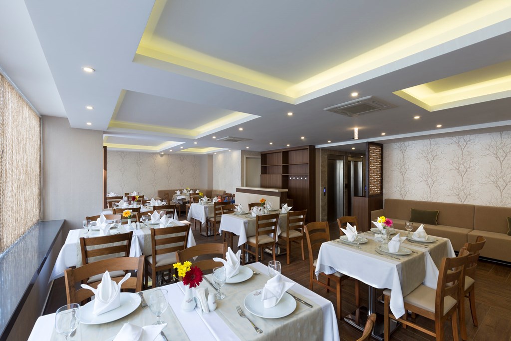 Regard Hotel: Restaurant