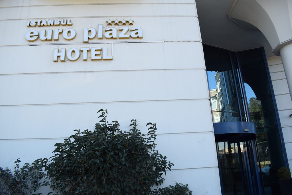 Euro Plaza Hotel: General view