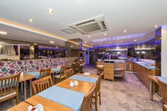 Grand Pamir Hotel: Restaurant - photo 29