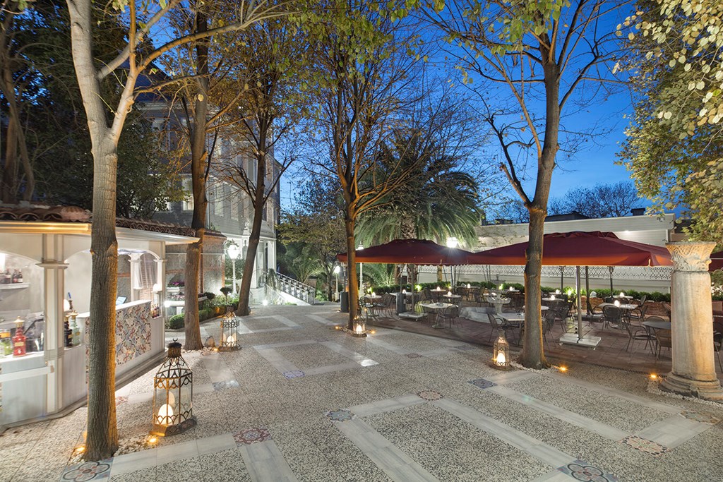 Hagia Sofia Mansions Curio Collection by Hilton: Restaurant