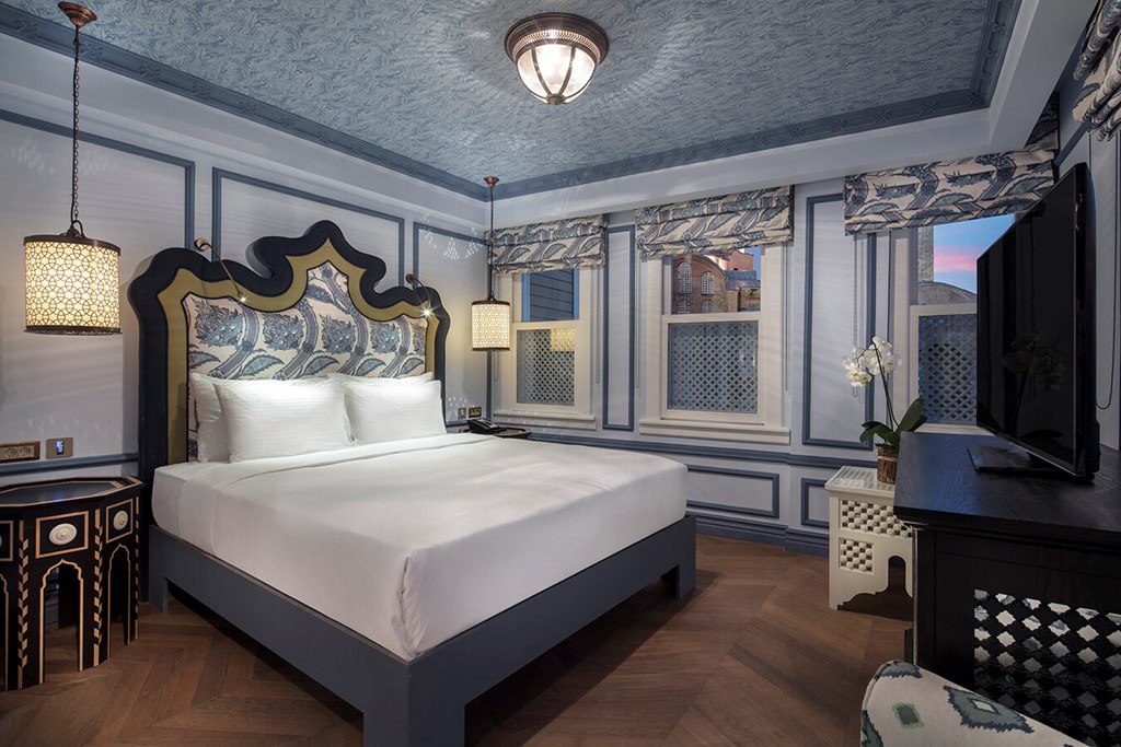 Hagia Sofia Mansions Curio Collection by Hilton: Room JUNIOR SUITE CLASSIC