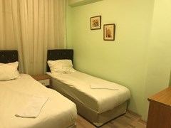 Historial Hotel: Room TRIPLE TWO BEDROOMS ONE BATHROOM - photo 18