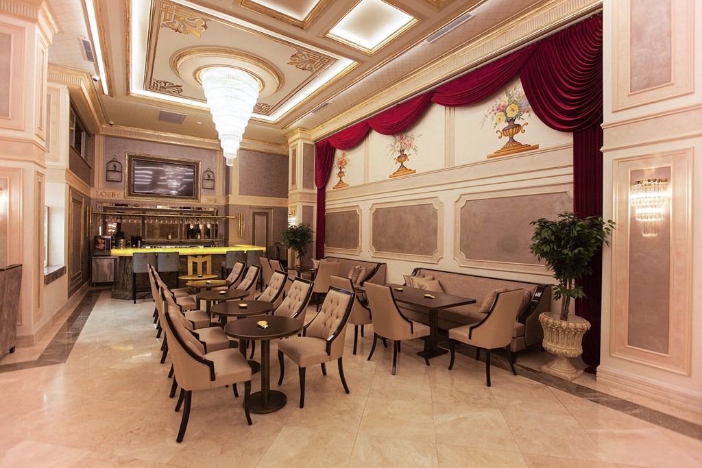 Miss Istanbul Hotel & Spa: Lobby