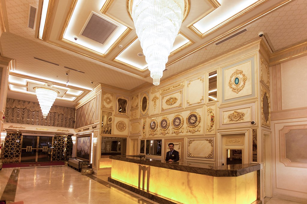 Miss Istanbul Hotel & Spa: Lobby