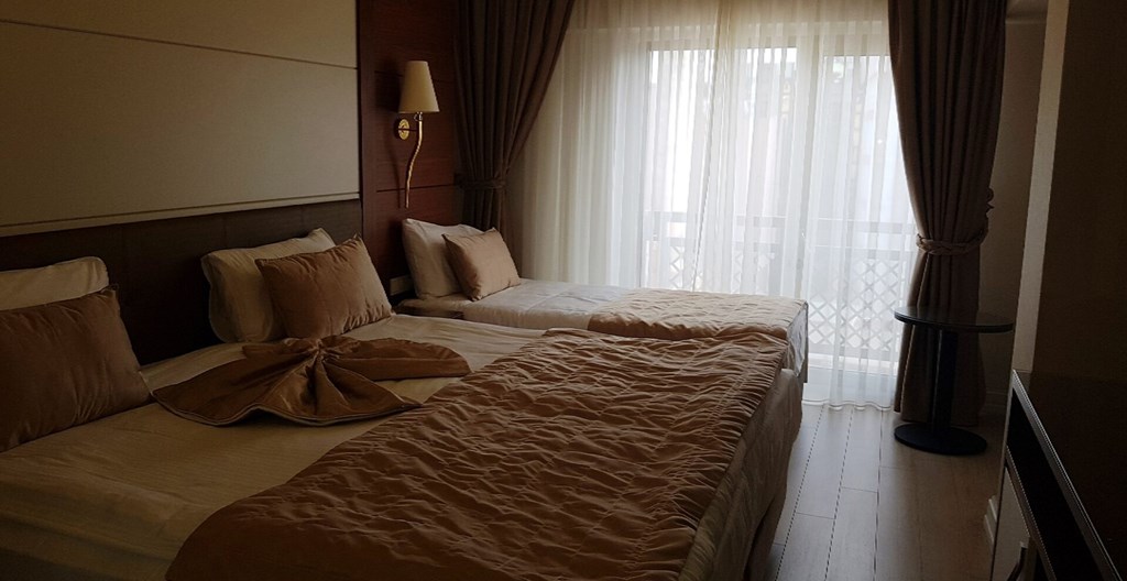 Grand Marcello Hotel: Room TRIPLE DELUXE