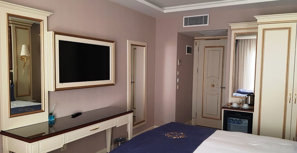 Grand Marcello Hotel: Room